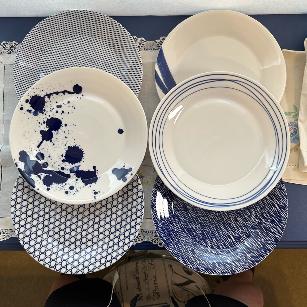 Royal Doulton 9” Tapas Plates - Picture 2 of 9